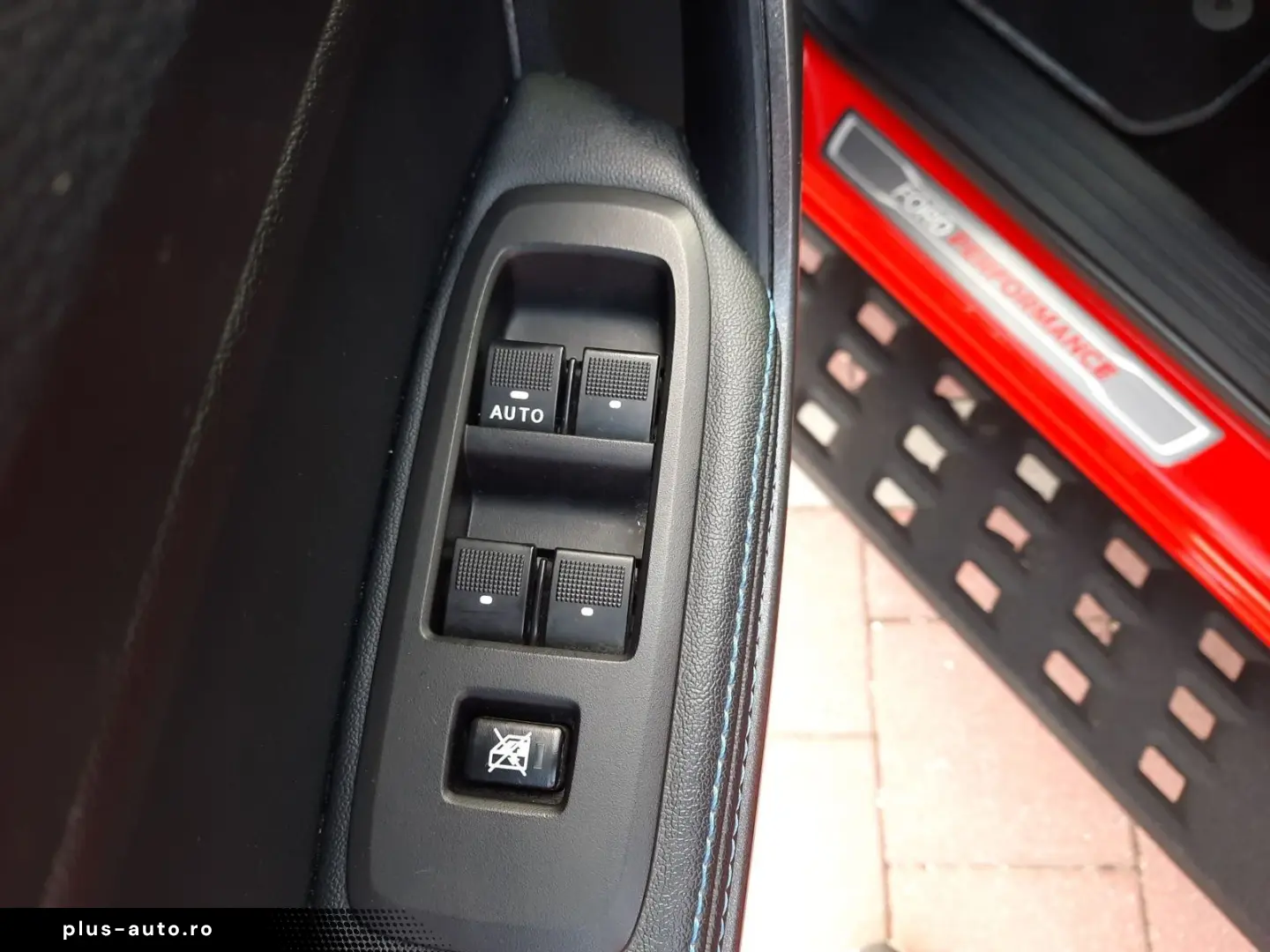 FORD Raptor 2.0 TDCi Raptor Rollo AHK Standheizung