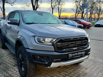 FORD Raptor Standheizung AHK Laderaumabdeckung
