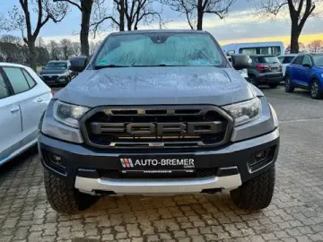 FORD Raptor Standheizung AHK Laderaumabdeckung