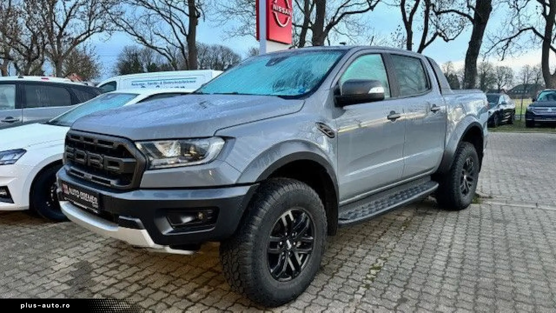 FORD Raptor Standheizung AHK Laderaumabdeckung
