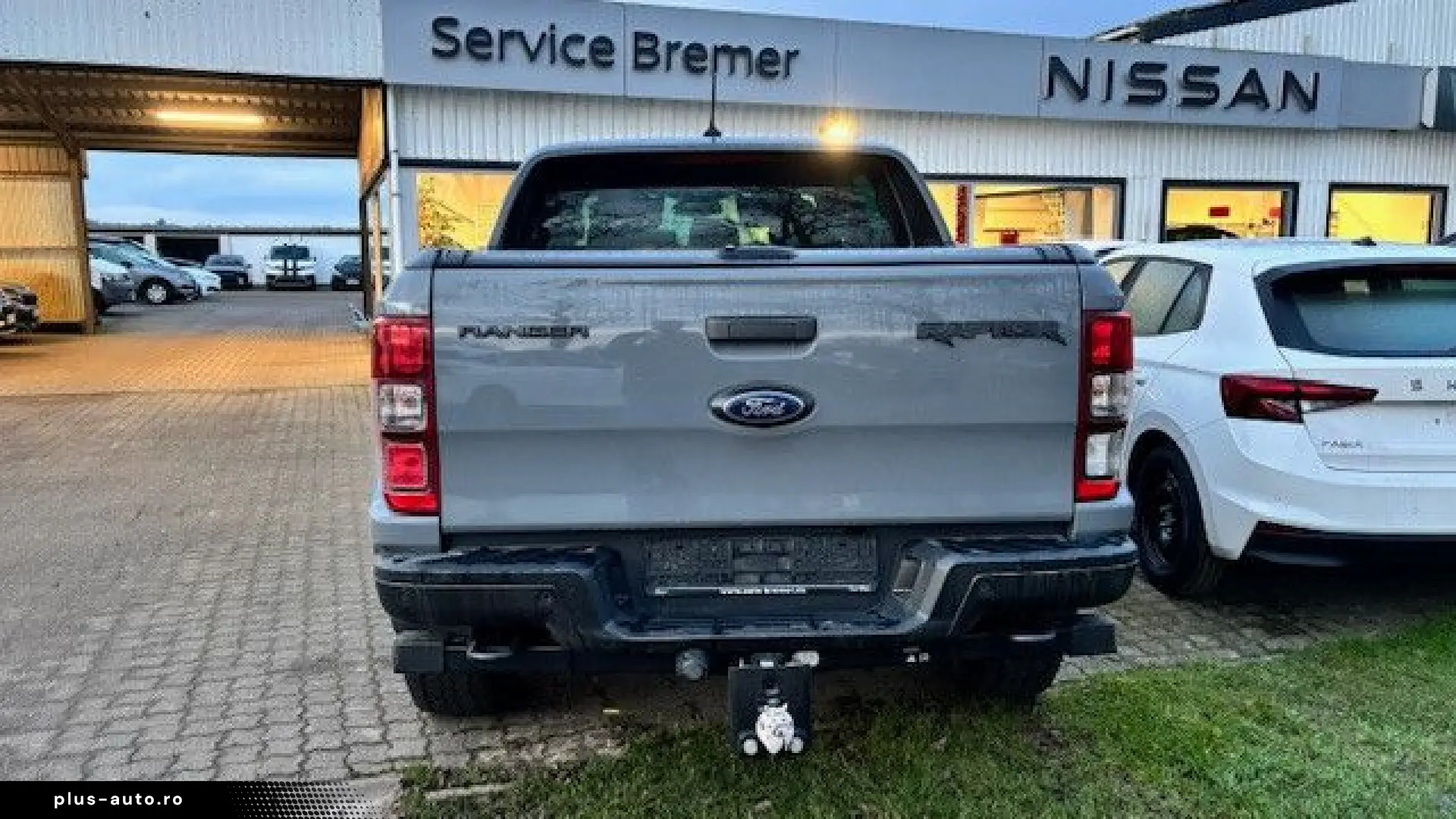 FORD Raptor Standheizung AHK Laderaumabdeckung