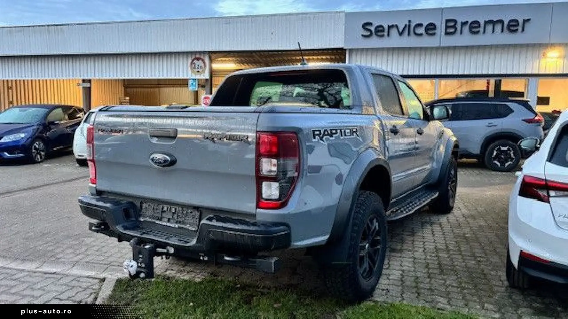 FORD Raptor Standheizung AHK Laderaumabdeckung