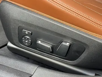 BMW M3 Competition xDrive Individual ACC Sitzlüftung