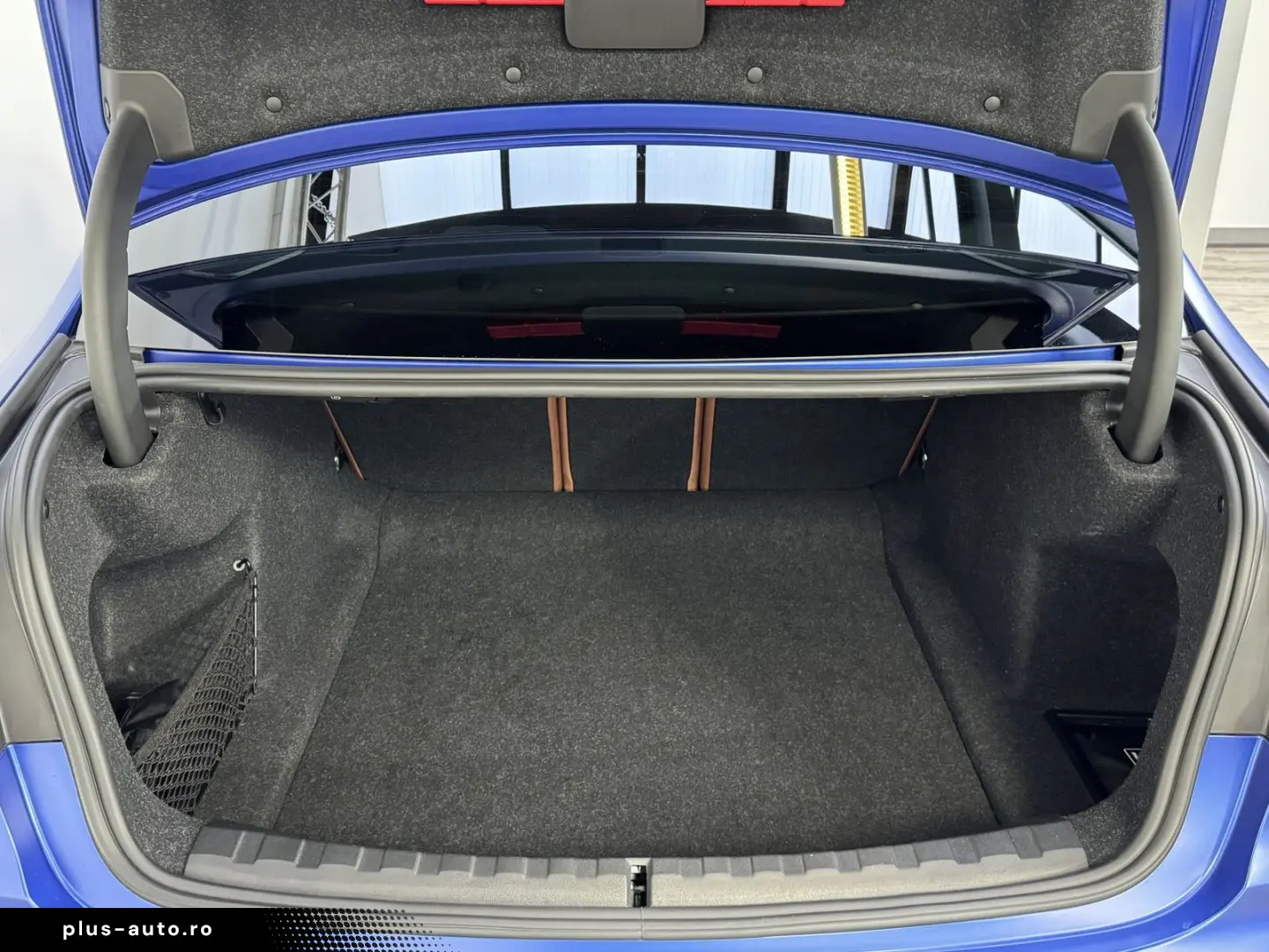 BMW M3 Competition xDrive Individual ACC Sitzlüftung