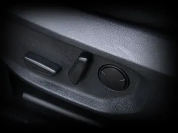 FORD Ranger Wildtrak 4x4 Doppelkabine 1.Ha AHK 360