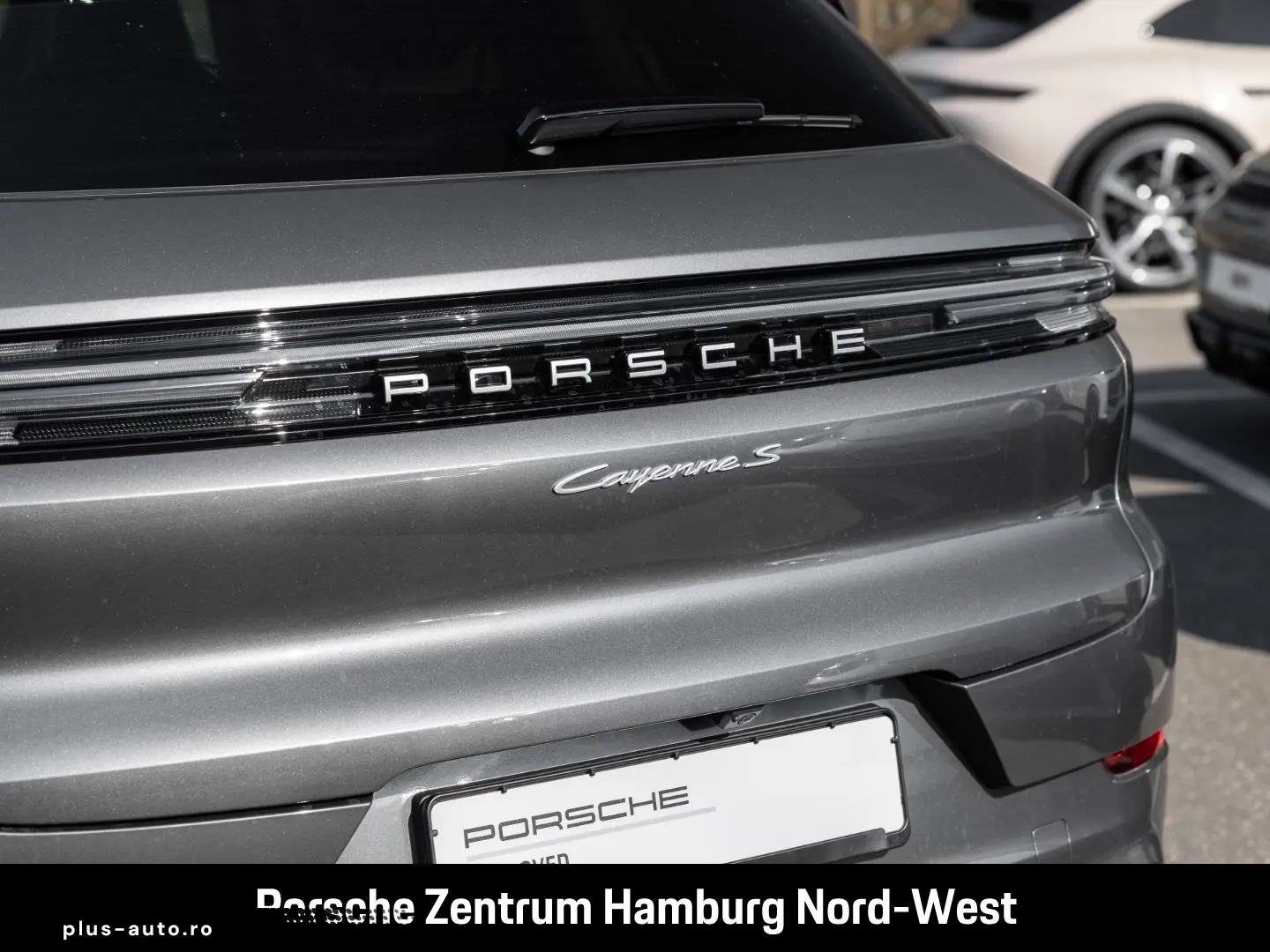 PORSCHE Cayenne S BOSE Panorama PASM Sportabgasanlage