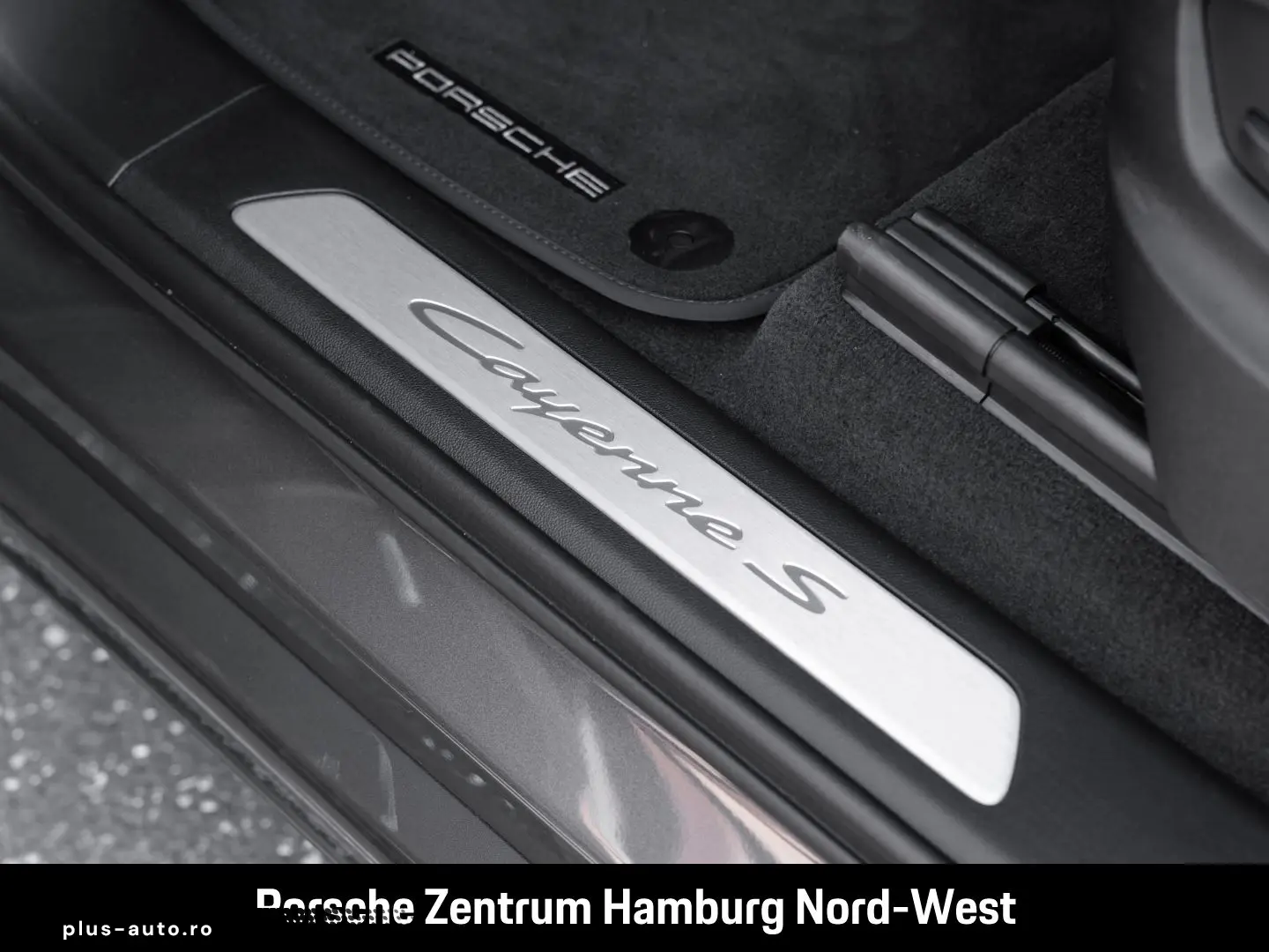 PORSCHE Cayenne S BOSE Panorama PASM Sportabgasanlage