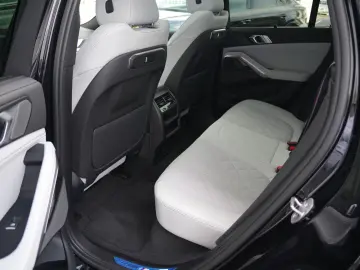 BMW X6 xDrive30d M SPORT PRO-LUFTF.-PANO-HUD-H K-22M