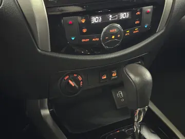 NISSAN Navara N-Guard D-Cab 4x4  SDACH AHK SHZ LED 19%