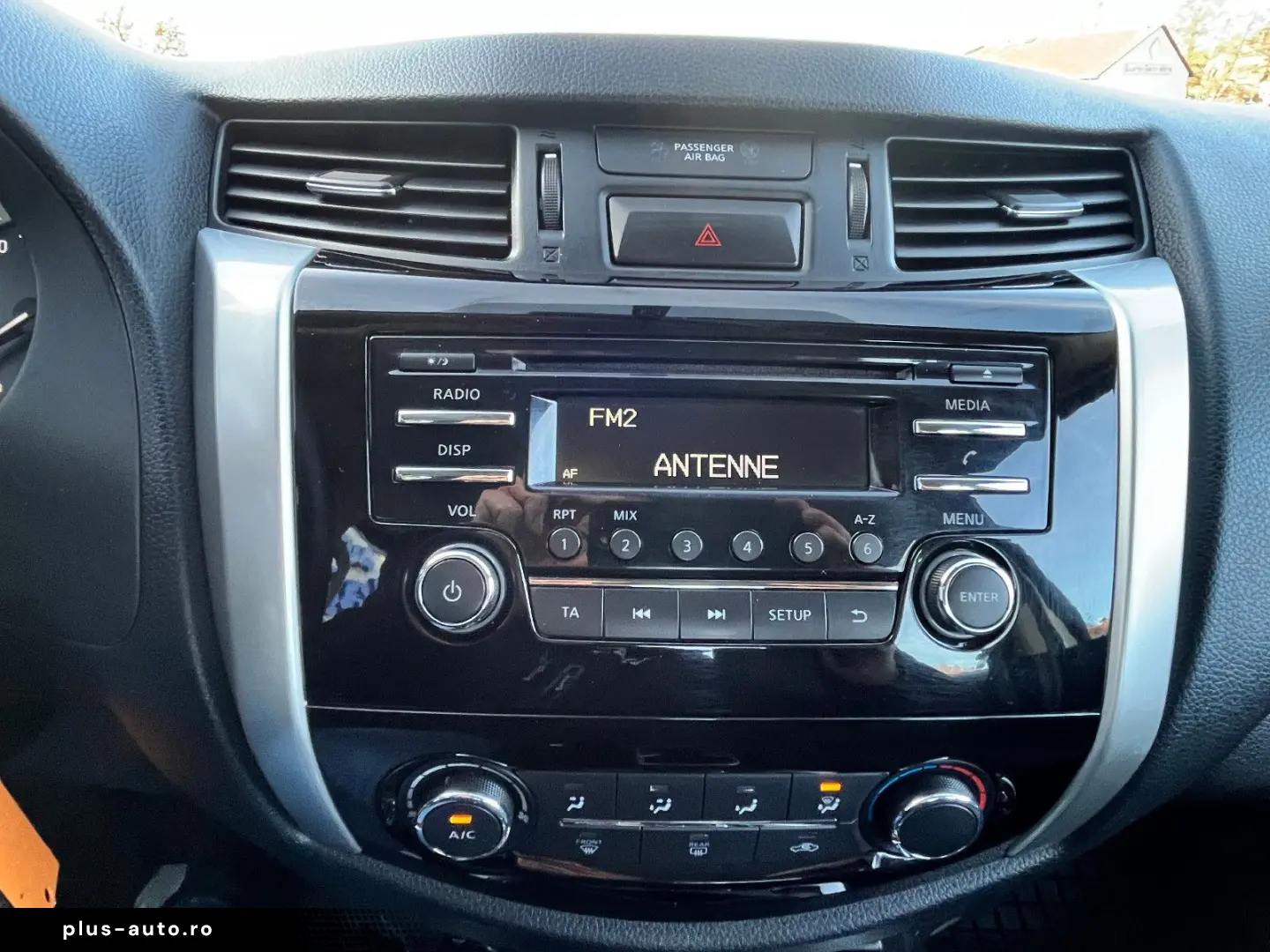 NISSAN Navara NP300 Acenta Double Cab 4x4 3 5 T Anhägel