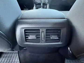 NISSAN Navara NP300 Acenta Double Cab 4x4 3 5 T Anhägel