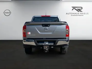 NISSAN Navara DC 4x4 Autm. Automatik - Acenta