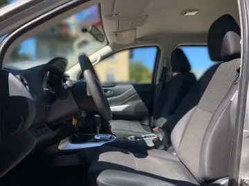 NISSAN Navara DC 4x4 Autm. Automatik - Acenta