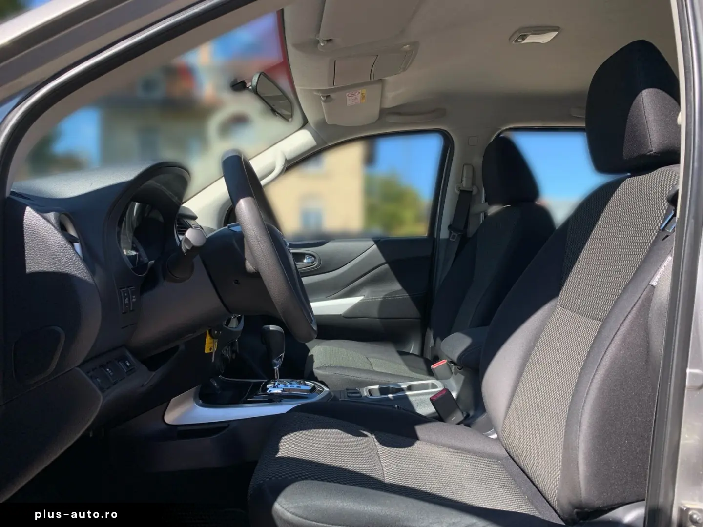 NISSAN Navara DC 4x4 Autm. Automatik - Acenta