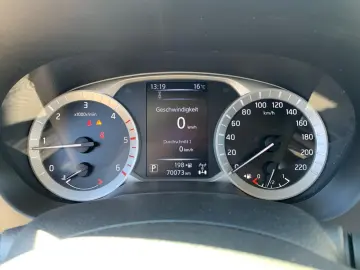 NISSAN Navara DC 4x4 Autm. Automatik - Acenta