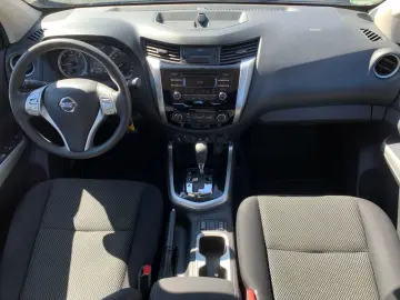 NISSAN Navara DC 4x4 Autm. Automatik - Acenta