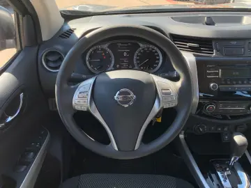NISSAN Navara DC 4x4 Autm. Automatik - Acenta