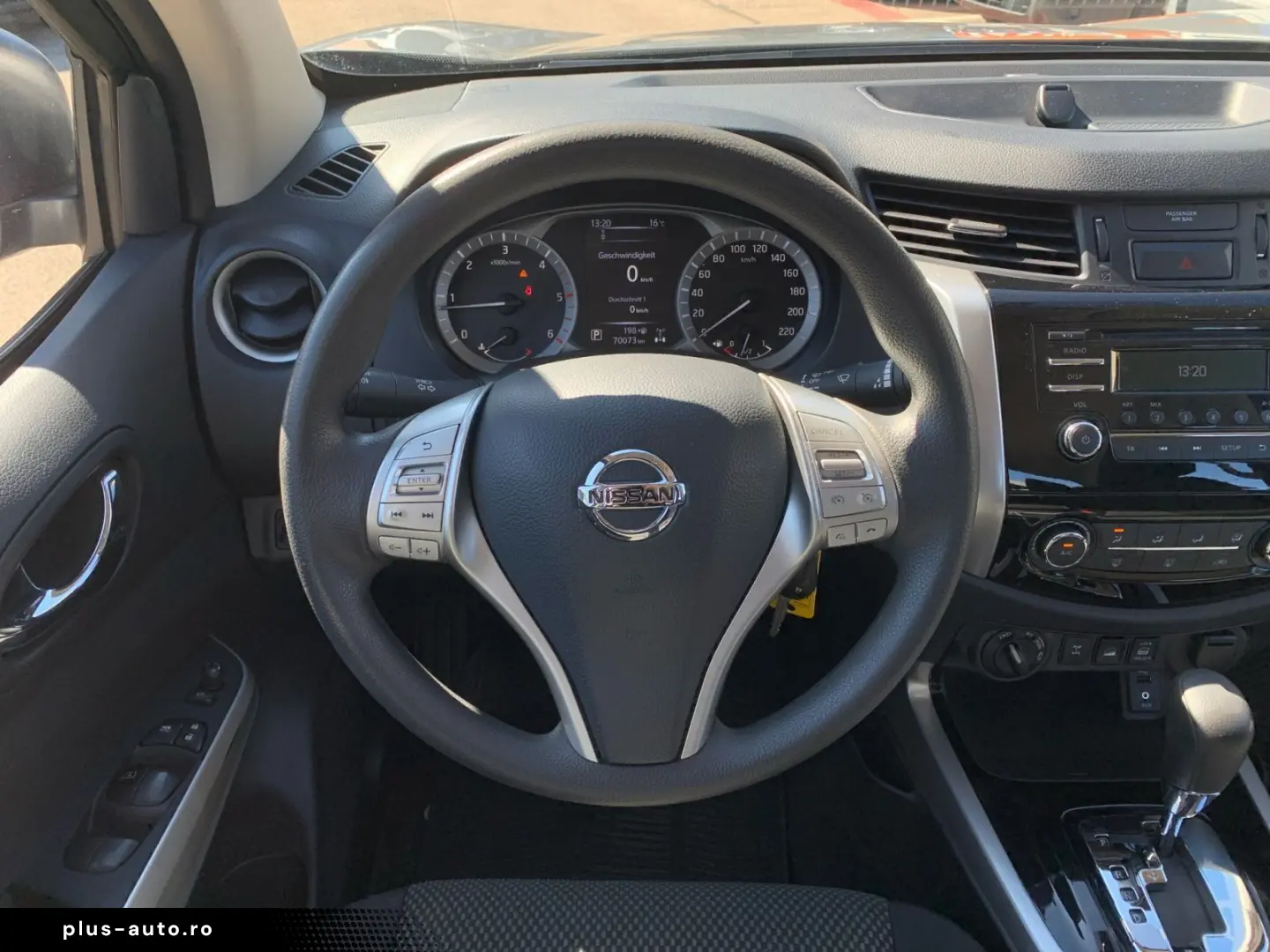 NISSAN Navara DC 4x4 Autm. Automatik - Acenta