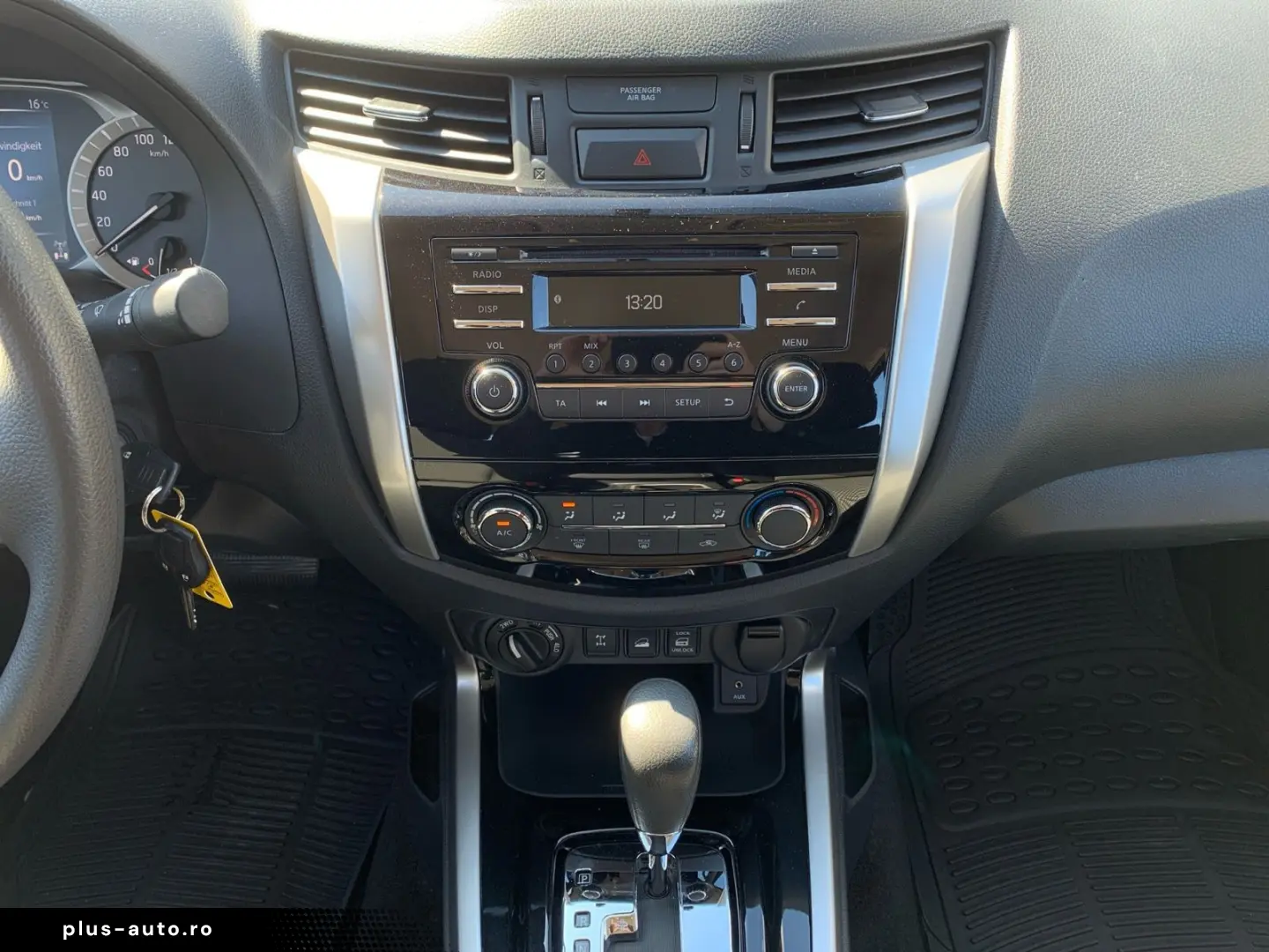 NISSAN Navara DC 4x4 Autm. Automatik - Acenta