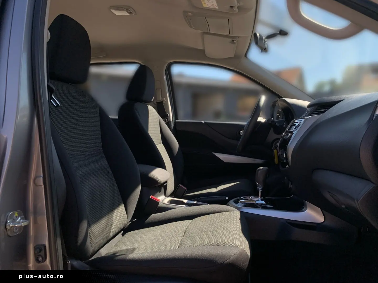 NISSAN Navara DC 4x4 Autm. Automatik - Acenta