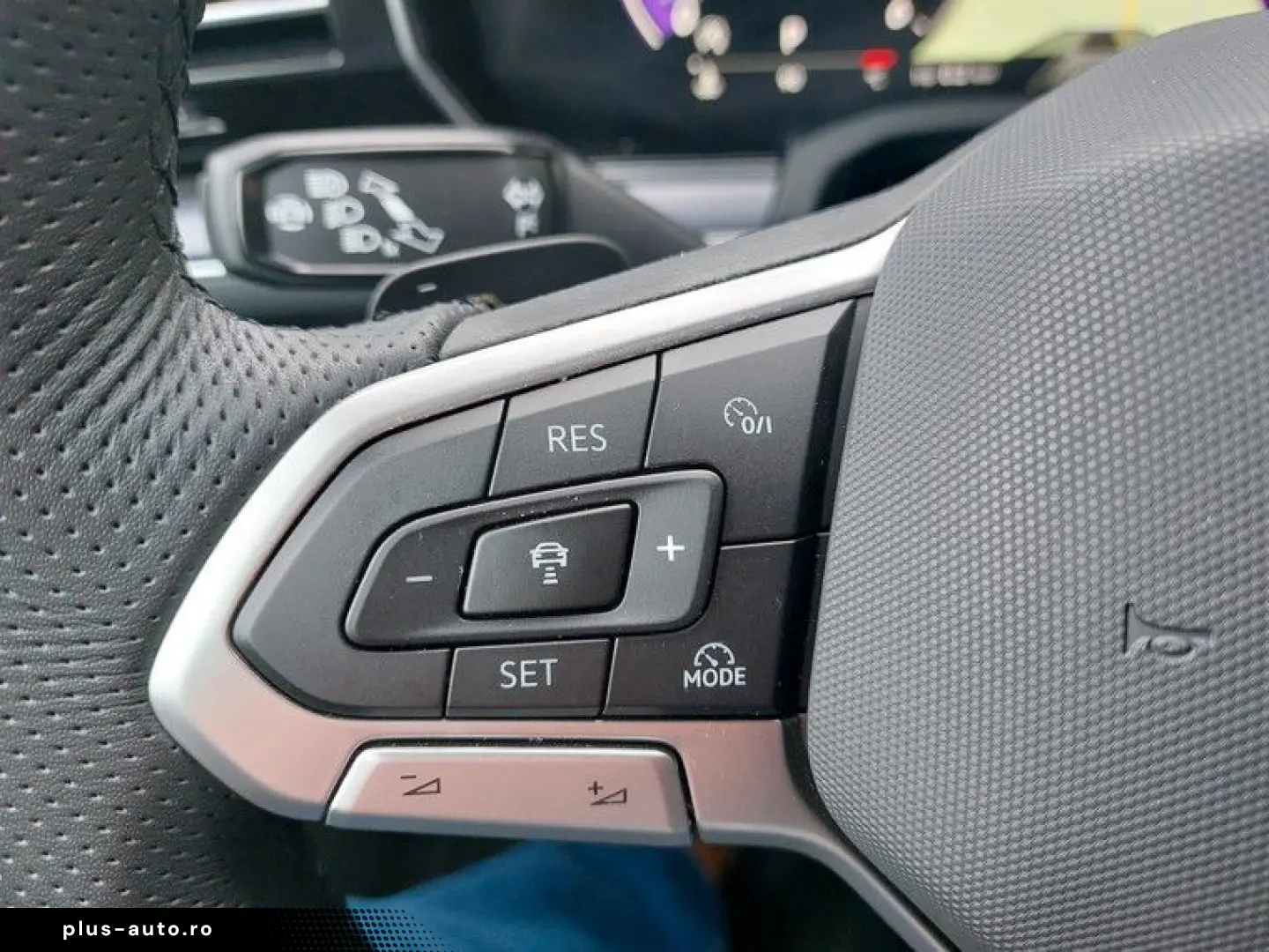 VW Touareg 3 0 TDI 4Motion R-Line  Standhzg Kamera