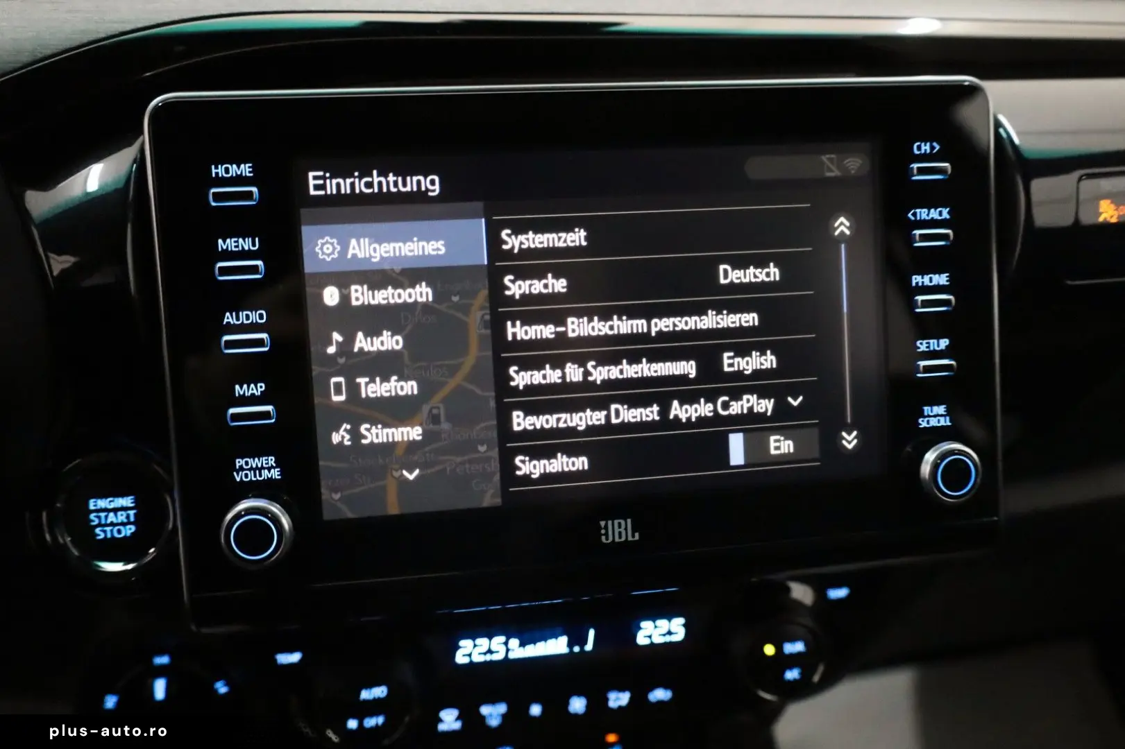 TOYOTA Hilux Double Cab Invincible Navi ACC HardTop AHK