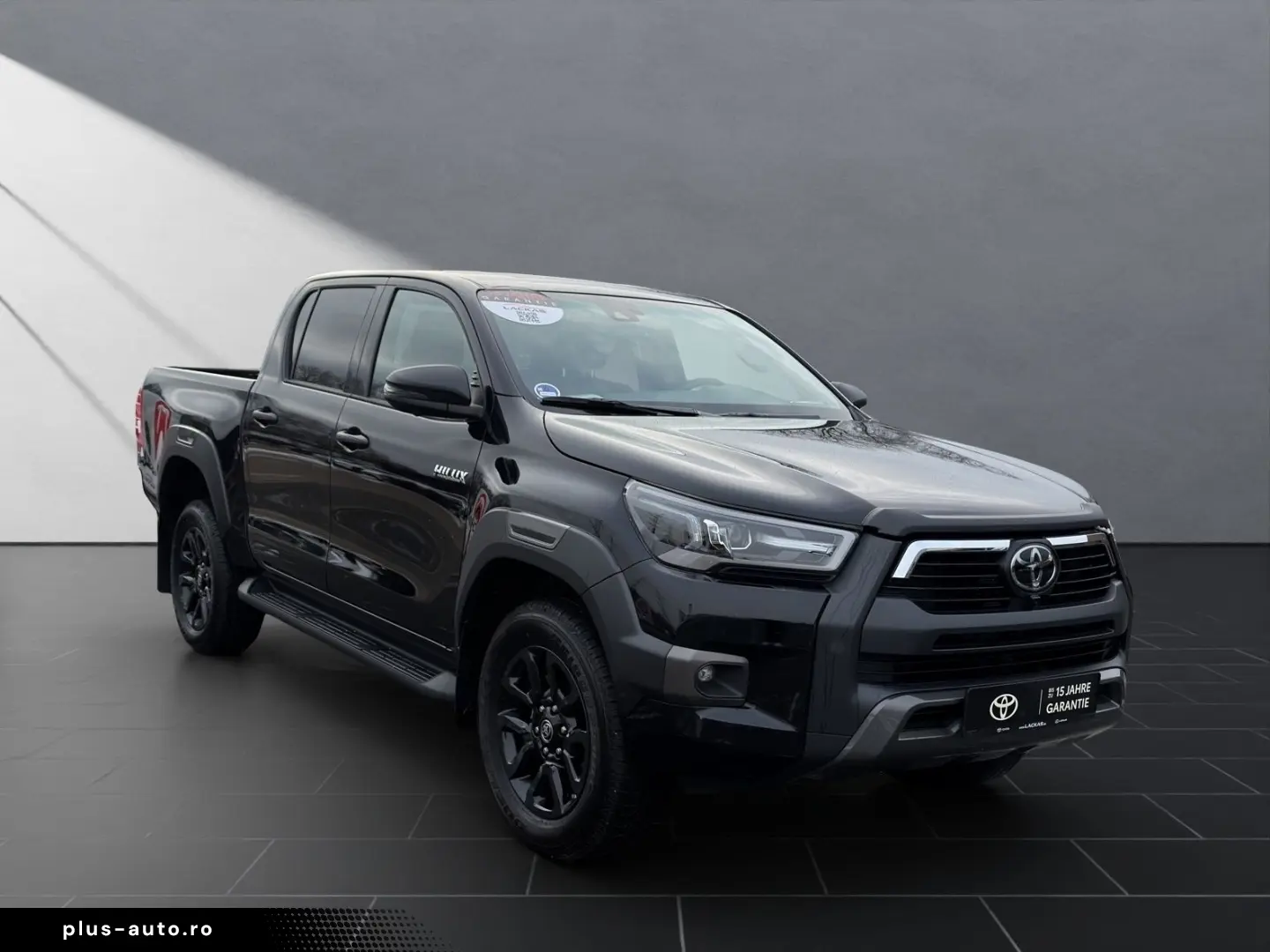 TOYOTA Hilux DOUBLE CAB INVINCIBLE 4x4  INVINCIBLE