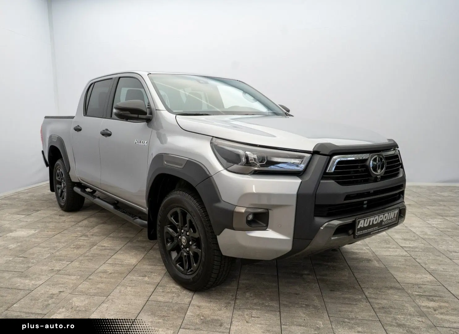 TOYOTA Hilux 2.8 D4-D Invincible MY2025 Mild HYBRID AHK