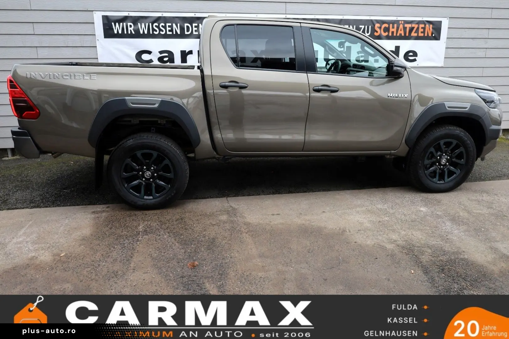 TOYOTA Hilux Double Cab Invincible ACC Nav AHK Garantie