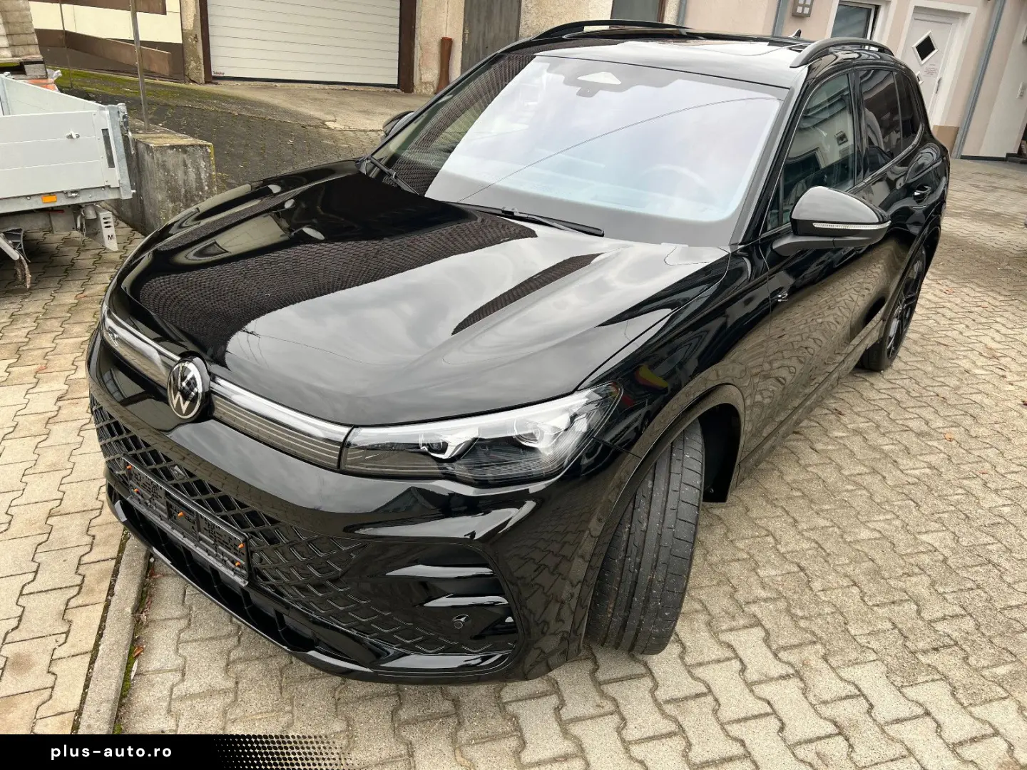 VW Tiguan 2.0 TSI 4Motion R-Line  Vollausstattung!