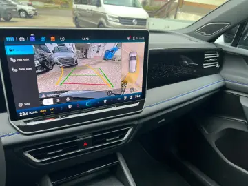 VW Tiguan 2.0 TSI 4Motion R-Line  Vollausstattung!