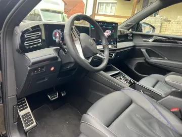 VW Tiguan 2.0 TSI 4Motion R-Line  Vollausstattung!