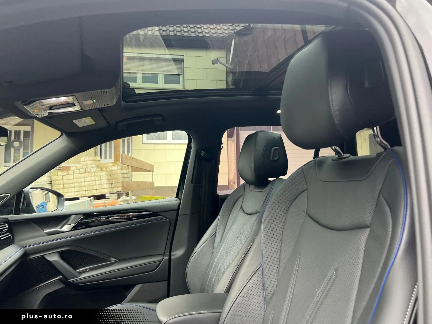 VW Tiguan 2.0 TSI 4Motion R-Line  Vollausstattung!