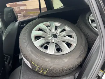 VW Tiguan 2.0 TSI 4Motion R-Line  Vollausstattung!