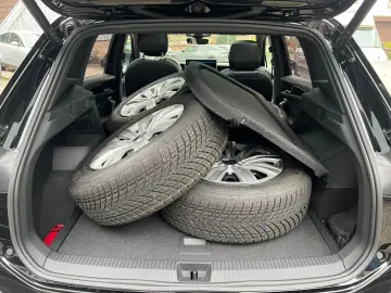 VW Tiguan 2.0 TSI 4Motion R-Line  Vollausstattung!