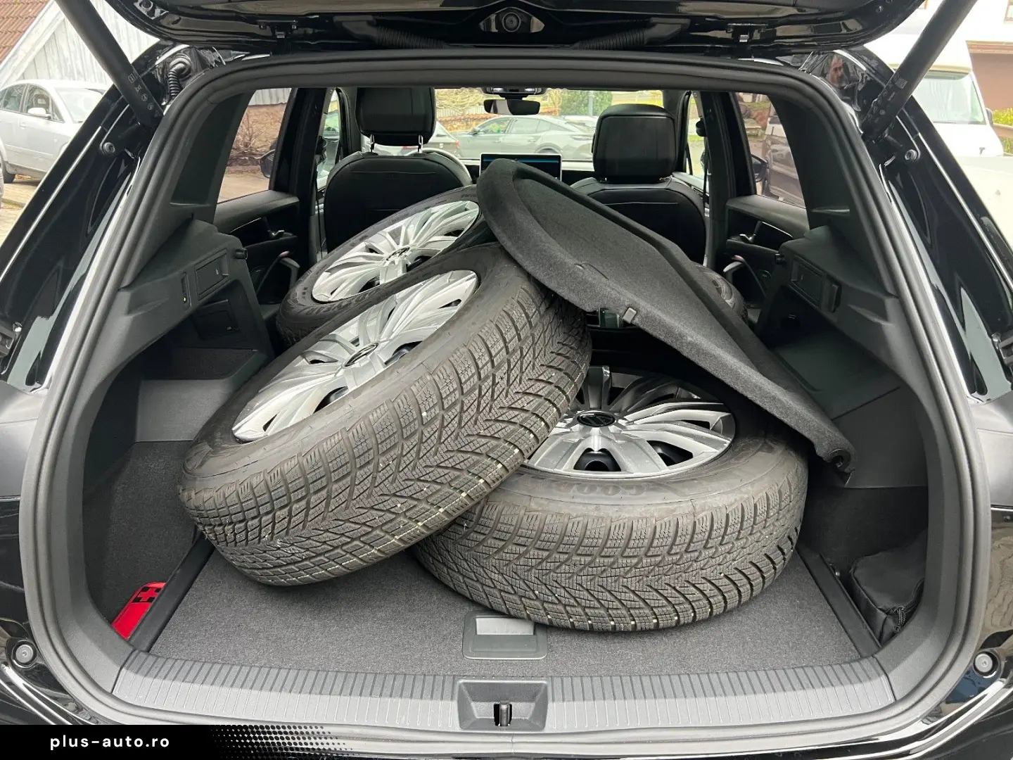 VW Tiguan 2.0 TSI 4Motion R-Line  Vollausstattung!