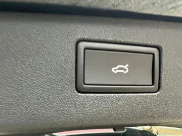 VW Tiguan 2.0 TSI 4Motion R-Line  Vollausstattung!