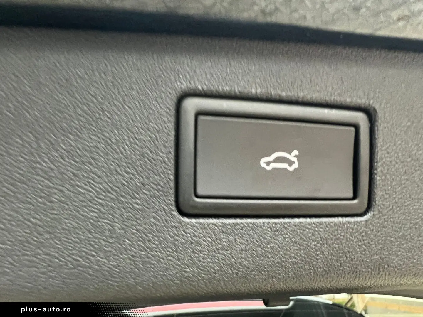 VW Tiguan 2.0 TSI 4Motion R-Line  Vollausstattung!