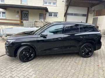 VW Tiguan 2.0 TSI 4Motion R-Line  Vollausstattung!