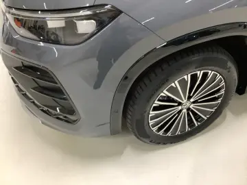 VW Tayron R-Line 2 0 TDI SCR 4MOTION 142 kW (193 PS