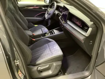 VW Tayron R-Line 2 0 TDI SCR 4MOTION 142 kW (193 PS