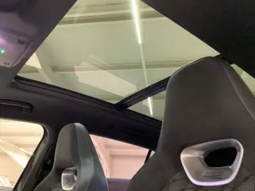 VW Tayron R-Line 2 0 TDI SCR 4MOTION 142 kW (193 PS