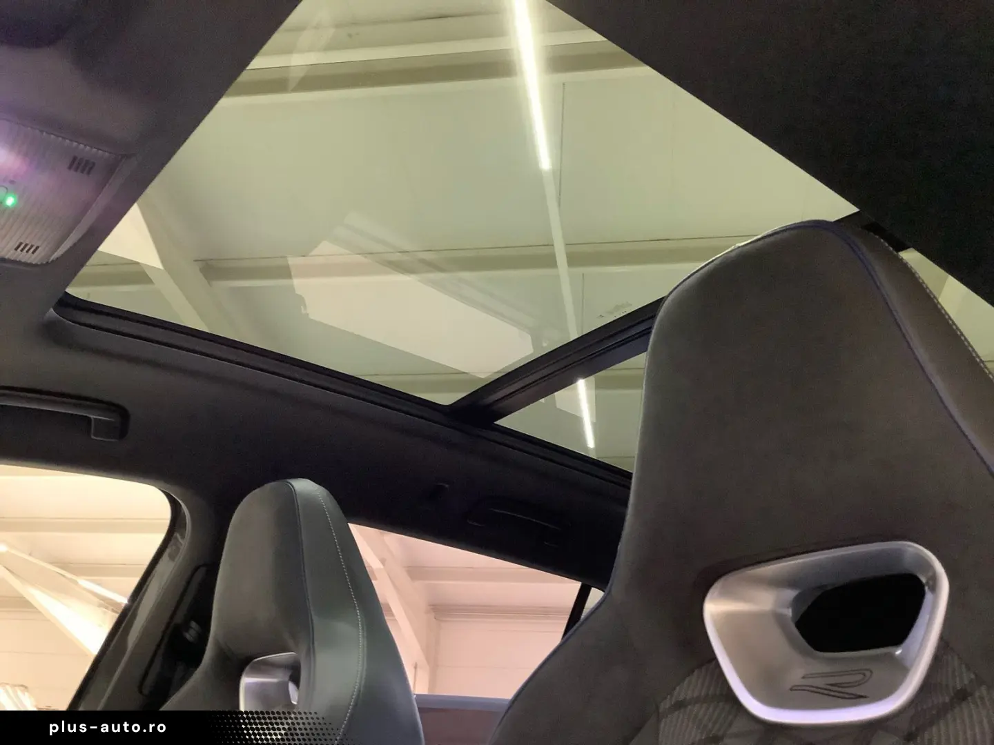 VW Tayron R-Line 2 0 TDI SCR 4MOTION 142 kW (193 PS