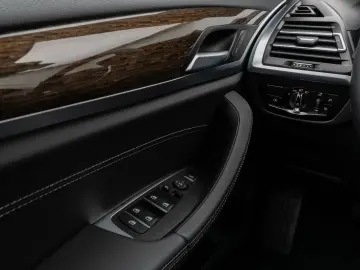 BMW X3 xD20d Kamera DAB CockPitPlus LED Sport Leder