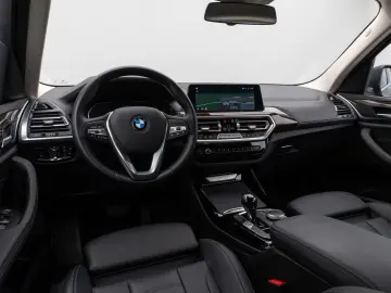 BMW X3 xD20d Kamera DAB CockPitPlus LED Sport Leder