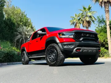 DODGE RAM TRX CLEAN CARFAX HEADUP CARBON ALCANTARA