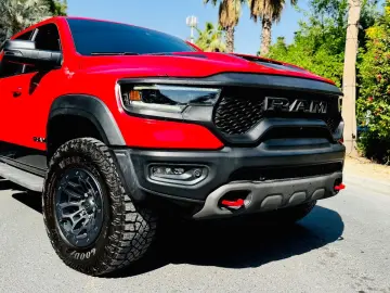 DODGE RAM TRX CLEAN CARFAX HEADUP CARBON ALCANTARA