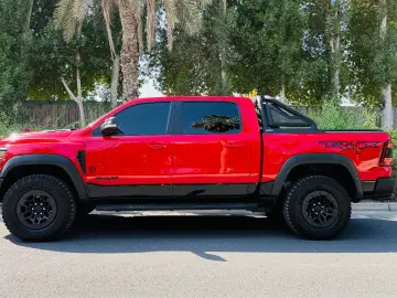 DODGE RAM TRX CLEAN CARFAX HEADUP CARBON ALCANTARA