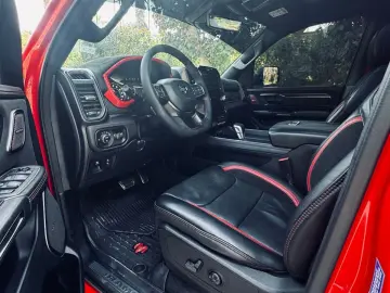 DODGE RAM TRX CLEAN CARFAX HEADUP CARBON ALCANTARA