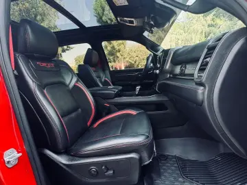 DODGE RAM TRX CLEAN CARFAX HEADUP CARBON ALCANTARA